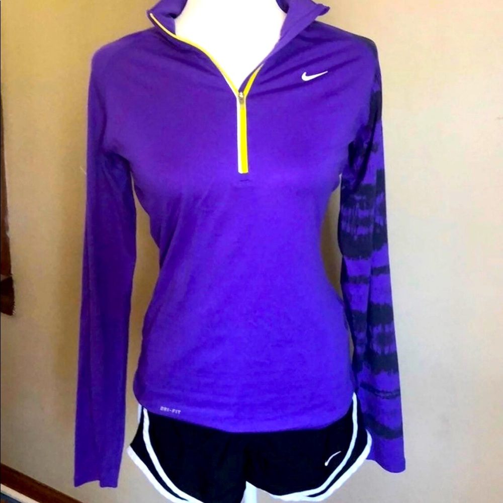 Women’s Nike quarter zip